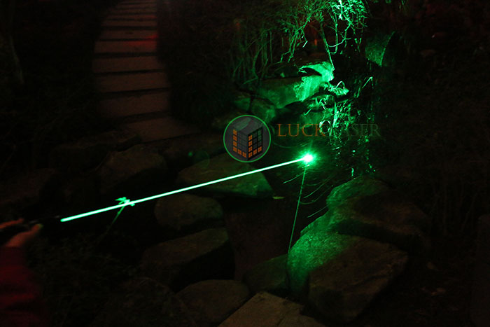 green laser light